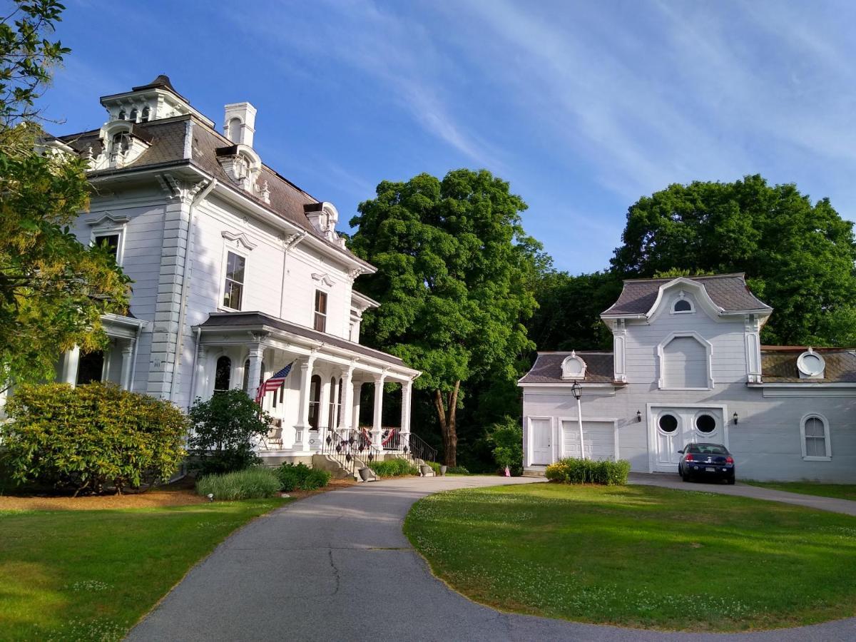 רנטהם Proctor Mansion Inn מראה חיצוני תמונה
